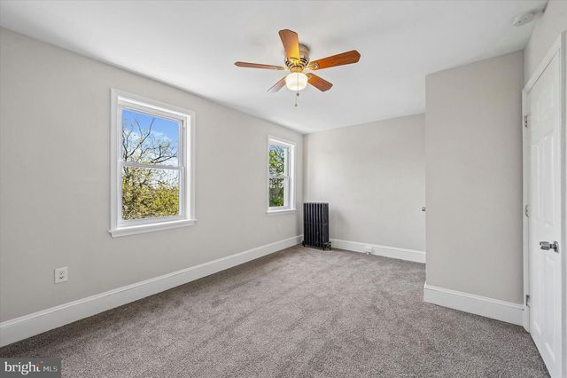 1014 HANSEN, Collingdale, PA 19023