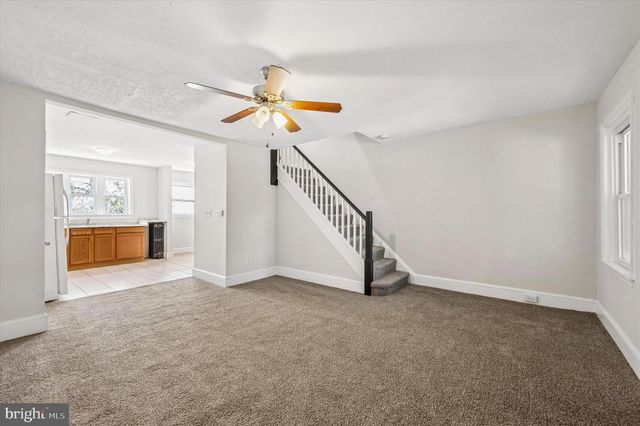 1014 HANSEN, Collingdale, PA 19023