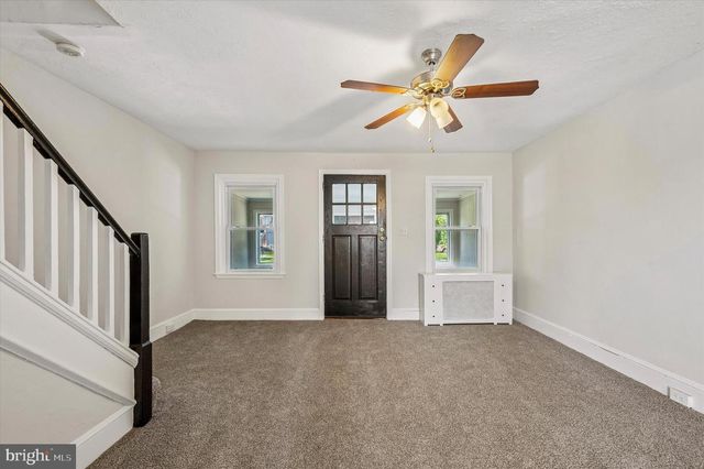 1014 HANSEN, Collingdale, PA 19023