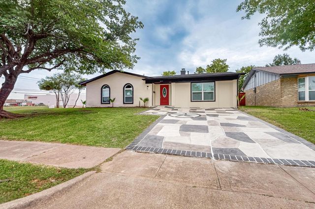 205 E Kearney Street, Mesquite, TX 75149