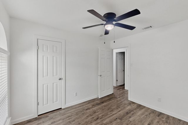 205 E Kearney Street, Mesquite, TX 75149