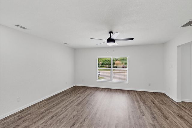 205 E Kearney Street, Mesquite, TX 75149