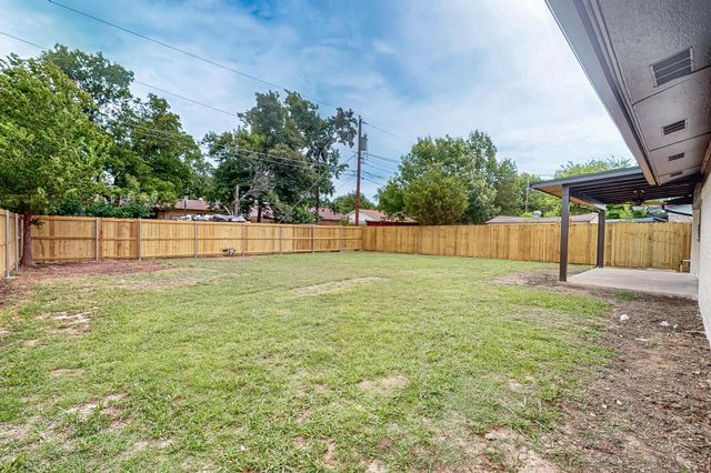 205 E Kearney Street, Mesquite, TX 75149