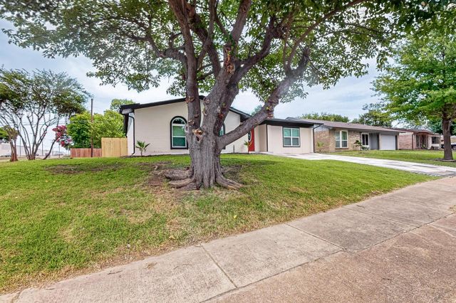 205 E Kearney Street, Mesquite, TX 75149