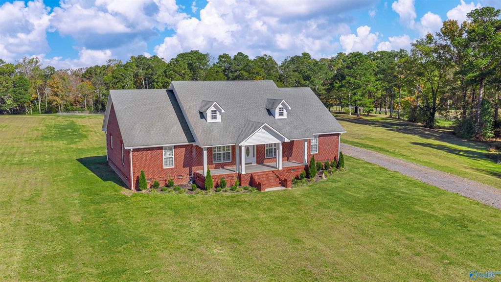 2344 County Road 192, Crossville, AL 35962