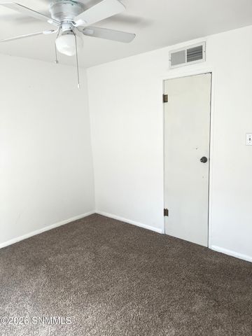 1125 Circle Drive, Las Cruces, NM 88005