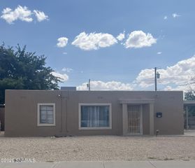 1125 Circle Drive, Las Cruces, NM 88005