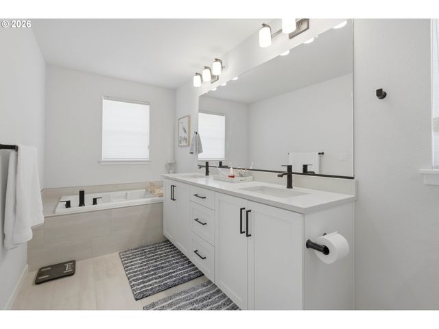 11023 Sw STOCKHOLM Dr, Wilsonville, OR 97070