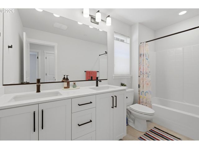 11023 Sw STOCKHOLM Dr, Wilsonville, OR 97070