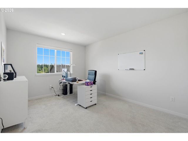 11023 Sw STOCKHOLM Dr, Wilsonville, OR 97070
