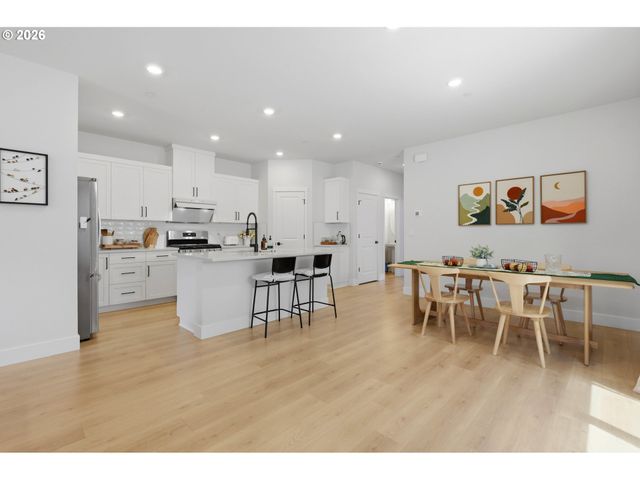 11023 Sw STOCKHOLM Dr, Wilsonville, OR 97070