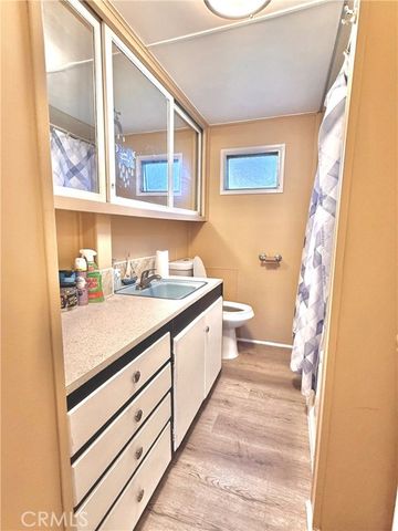 160 S Eucalyptus 60, Rialto, CA 92376