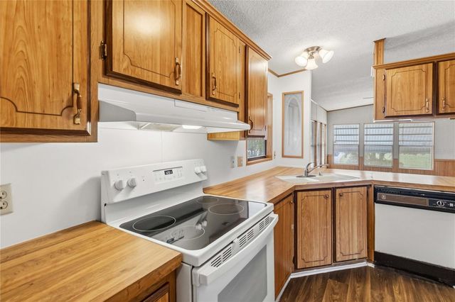 1990 CRYSTAL LANE, St Cloud, FL 34769