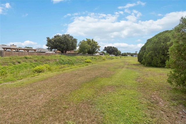 1990 CRYSTAL LANE, St Cloud, FL 34769