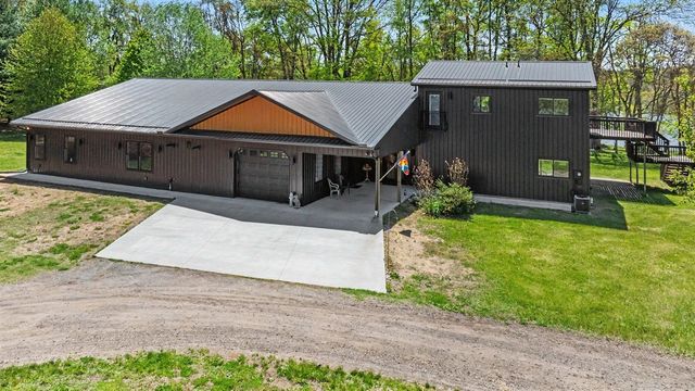 3450 Snow Farm Lane, Allegan, MI 49010