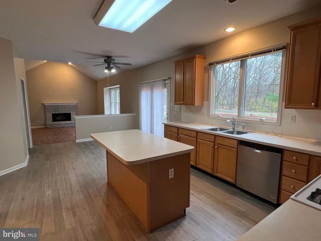 804 WAVERLY RD, Kennett Square, PA 19348