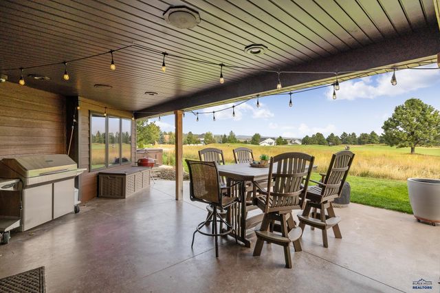 7020 PRESTWICK RD, Rapid City, SD 57702