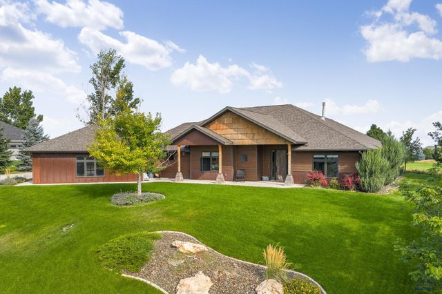 7020 PRESTWICK RD, Rapid City, SD 57702