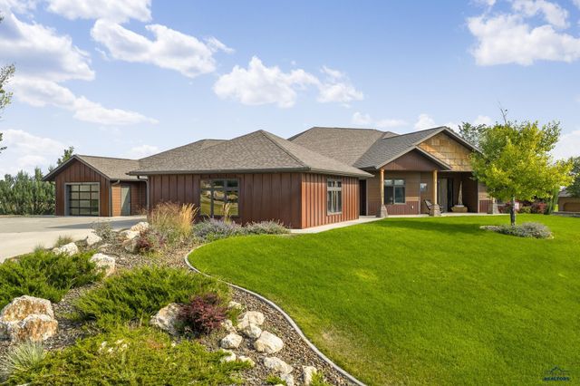 7020 PRESTWICK RD, Rapid City, SD 57702