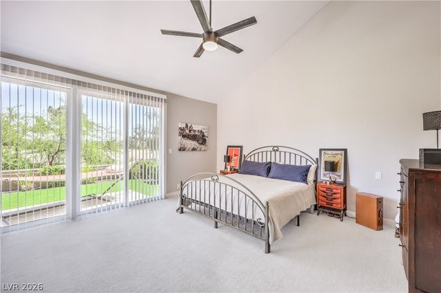 8211 Round Hills Circle, Las Vegas, NV 89113