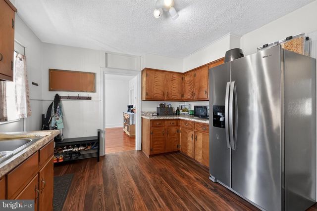 102 1ST AVE, Pitman, NJ 08071