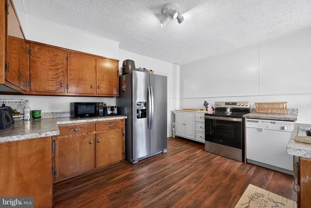 102 1ST AVE, Pitman, NJ 08071