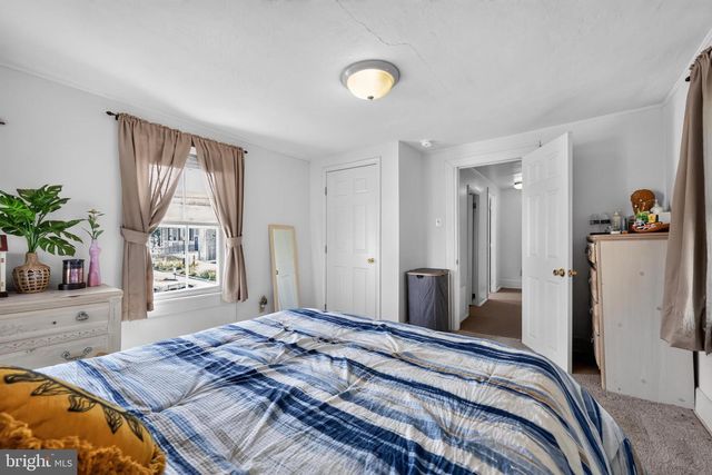 102 1ST AVE, Pitman, NJ 08071