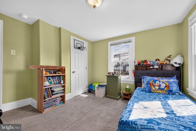 102 1ST AVE, Pitman, NJ 08071