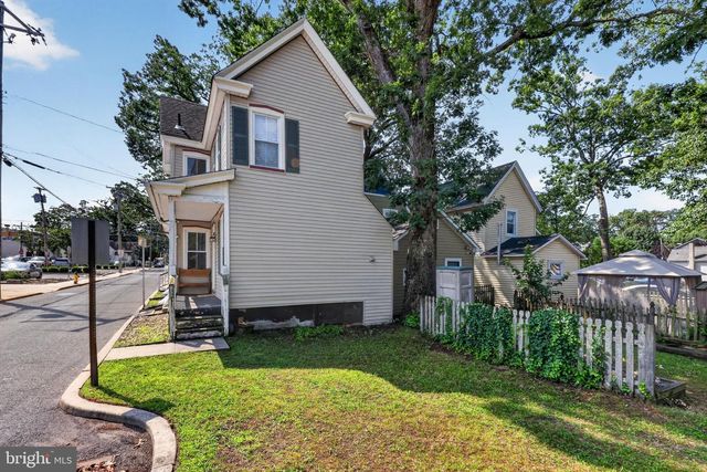 102 1ST AVE, Pitman, NJ 08071