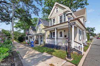 102 1ST AVE, Pitman, NJ 08071