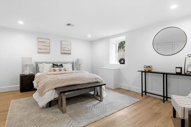 179 Main St 1, Medford, MA 02155