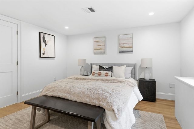 179 Main St 1, Medford, MA 02155