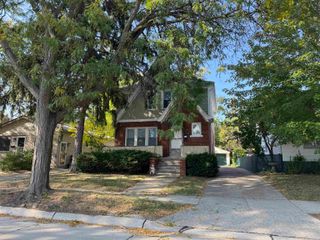 7301 Henry, Unknown, MI 48015