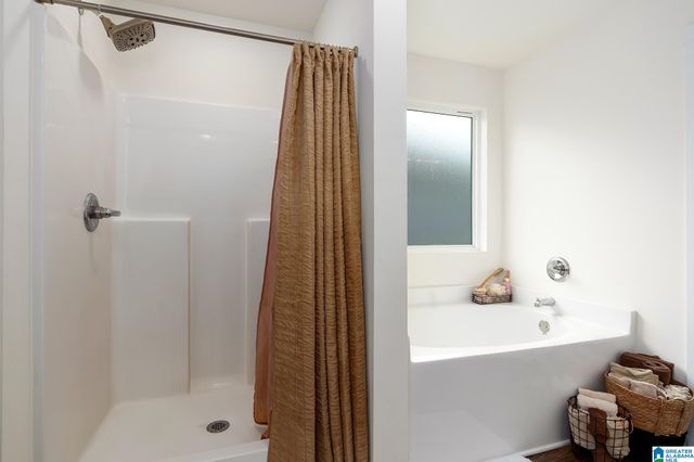 9965 HUNTER PLACE, Warrior, AL 35180