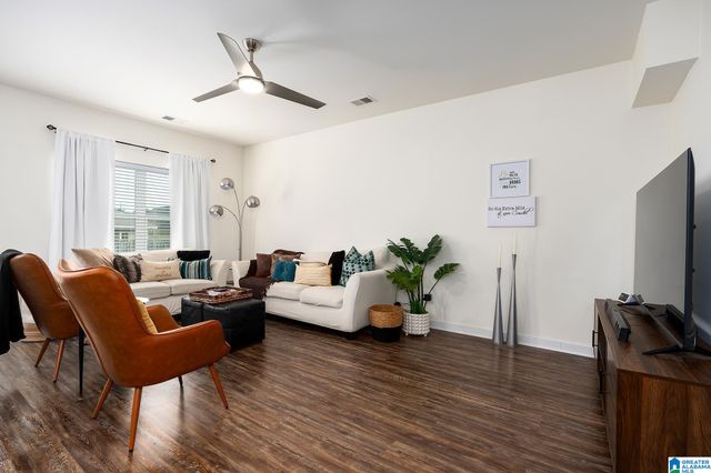 9965 HUNTER PLACE, Warrior, AL 35180