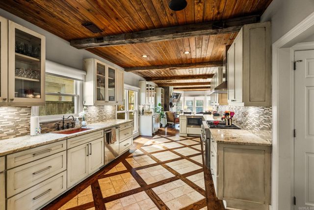 1801 River Heights, Little Rock, AR 72202