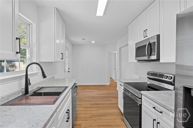 296 Barrister Circle, Guyton, GA 31312