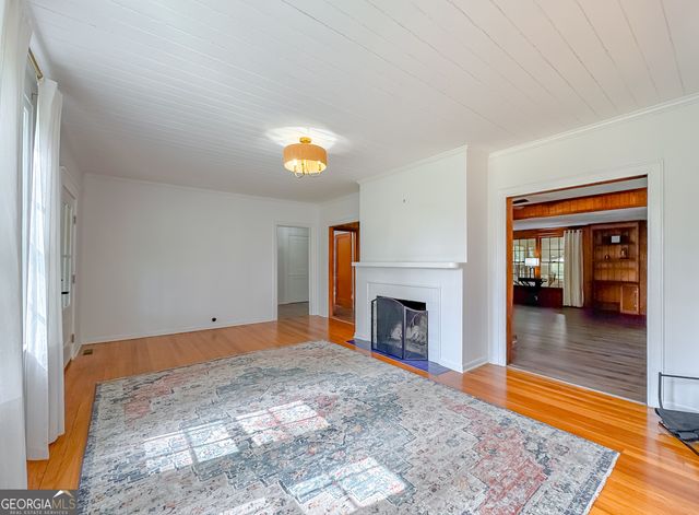 909 Fourth Street NW, Cairo, GA 39828