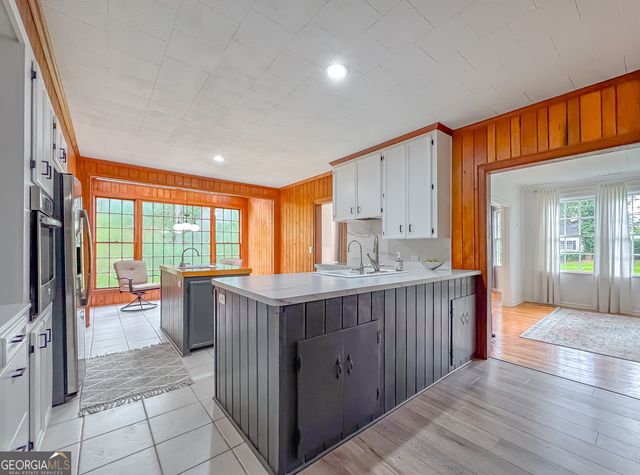 909 Fourth Street NW, Cairo, GA 39828