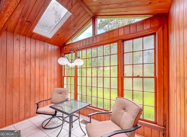 909 Fourth Street NW, Cairo, GA 39828