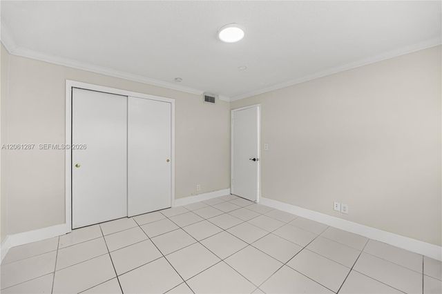 5450 Hollywood Blvd 107, Hollywood, FL 33021