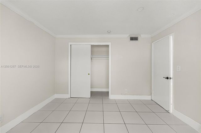 5450 Hollywood Blvd 107, Hollywood, FL 33021