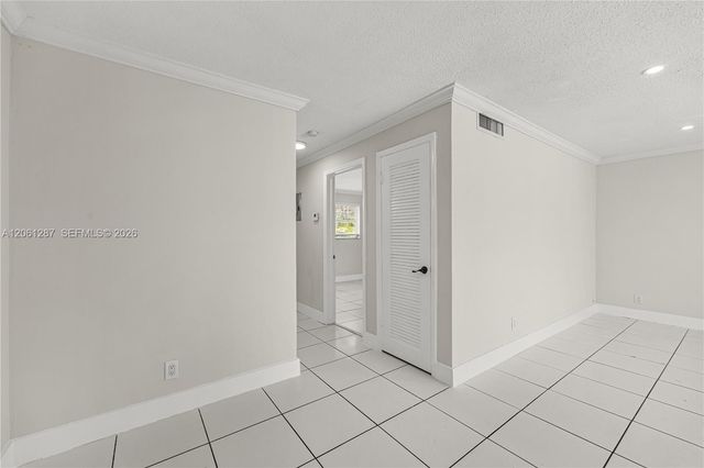 5450 Hollywood Blvd 107, Hollywood, FL 33021