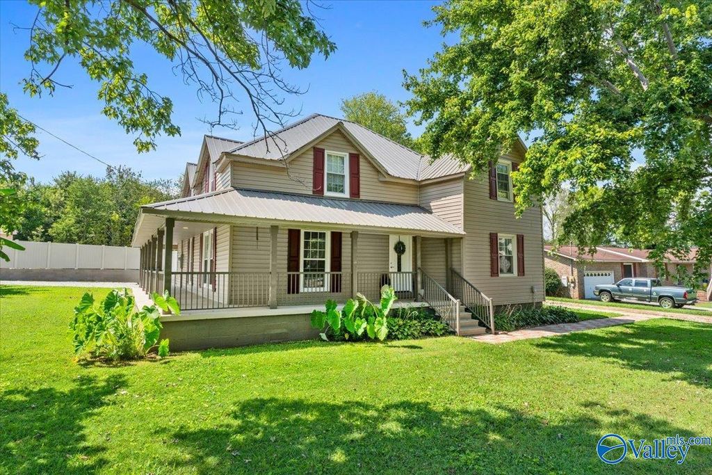 624 Steele Lane, New Market, AL 35761