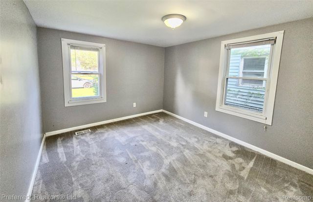 20954 Rensselaer Street, Farmington Hills, MI 48336