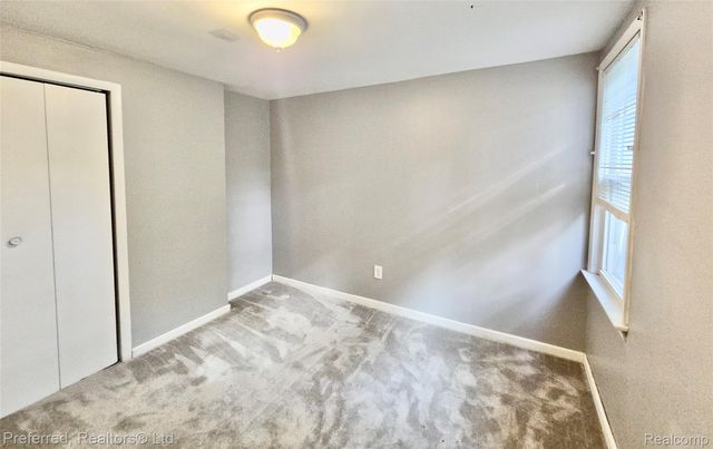 20954 Rensselaer Street, Farmington Hills, MI 48336