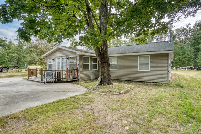 8287 W Hollyhock Avenue, Baldwin, MI 49304