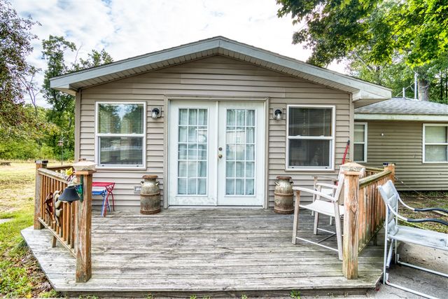 8287 W Hollyhock Avenue, Baldwin, MI 49304