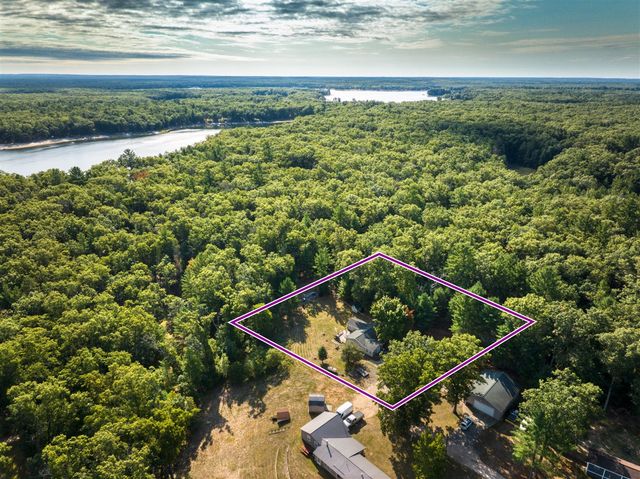 8287 W Hollyhock Avenue, Baldwin, MI 49304