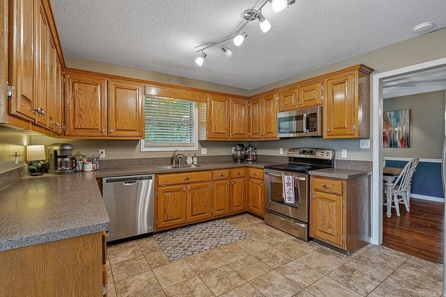 2800 Wildrose, Paragould, AR 72450